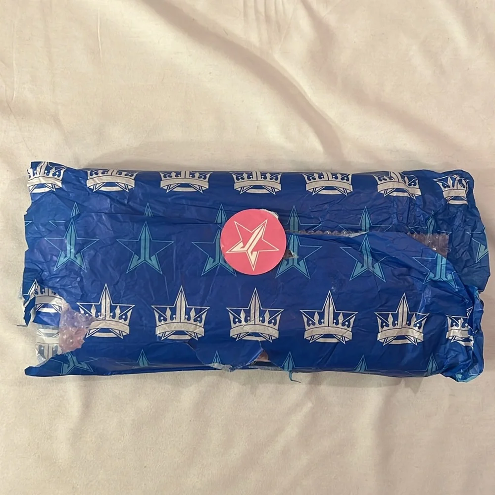 NIB! OOS! Blue Blood Palette by Jeffree Star - Picture 7 of 7